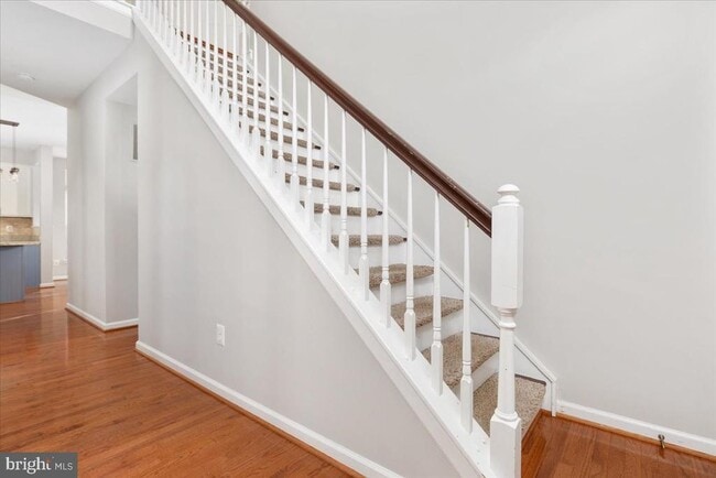 Building Photo - 18688 Potomac Station Dr