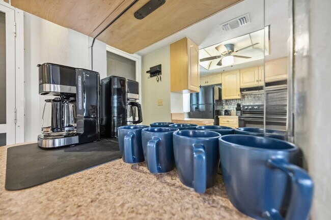 Building Photo - "Charming 2-Bed, 2-Bath Villa in Lake Shore Condominiums"