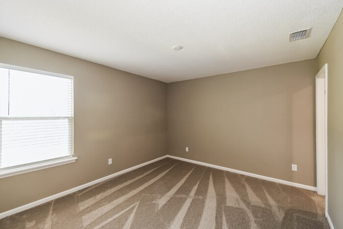 Building Photo - 250 Mustard Hl Ct