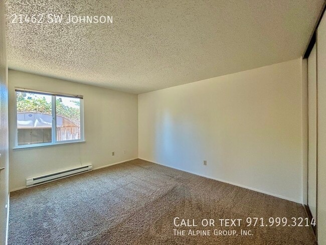 Building Photo - 21462 SW Johnson-
