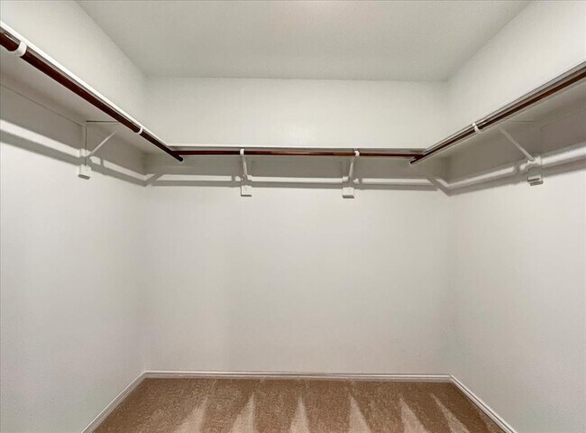 Building Photo - 7509 Jackrabbit Ave