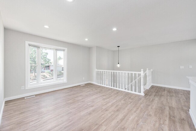 Building Photo - 18912 E Kansas Dr