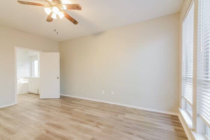 Building Photo - 1204 Juniper Ln