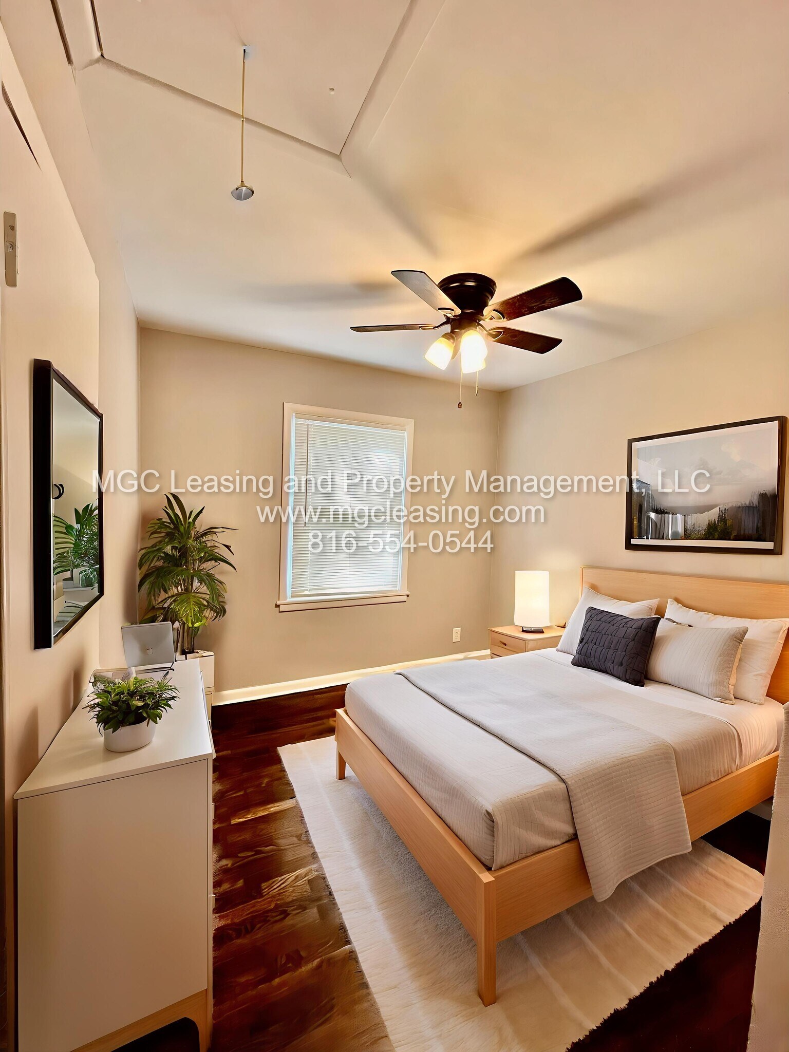 Building Photo - 409 SW Madison St