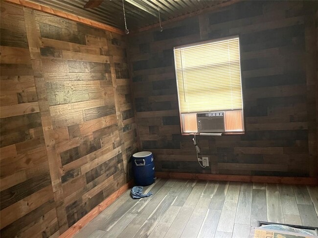 Building Photo - 544 Marlin Dr