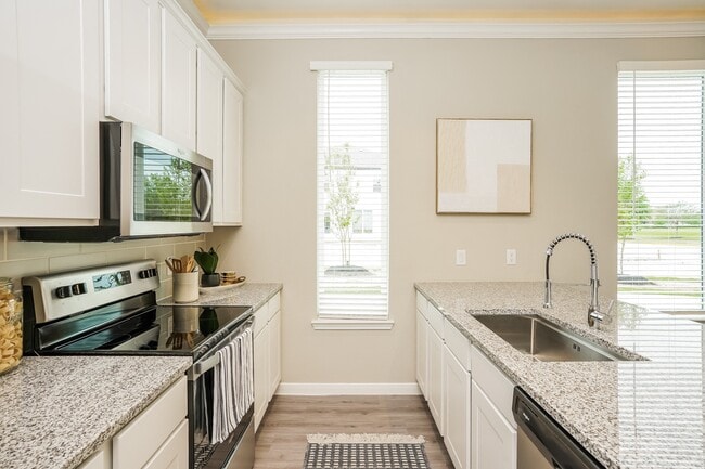 Floorplan - Enclave at Mason Creek