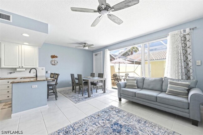 Building Photo - 6076 Islandwalk Blvd