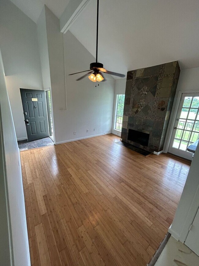 Building Photo - 5981 Arapaho Rd