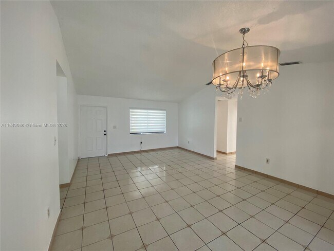 Building Photo - 10225 SW 144th Ct