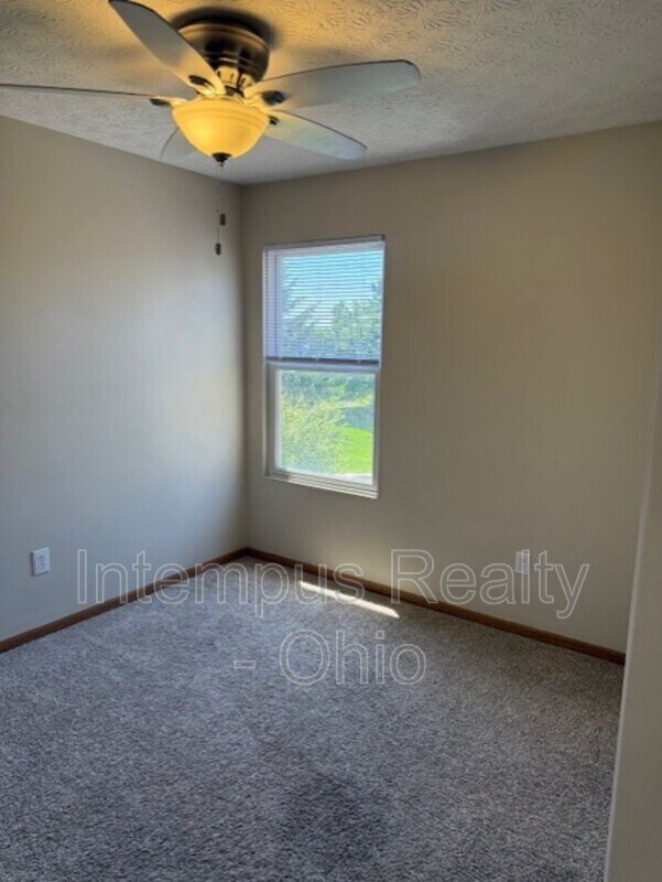 Building Photo - 5625 Renner Rd