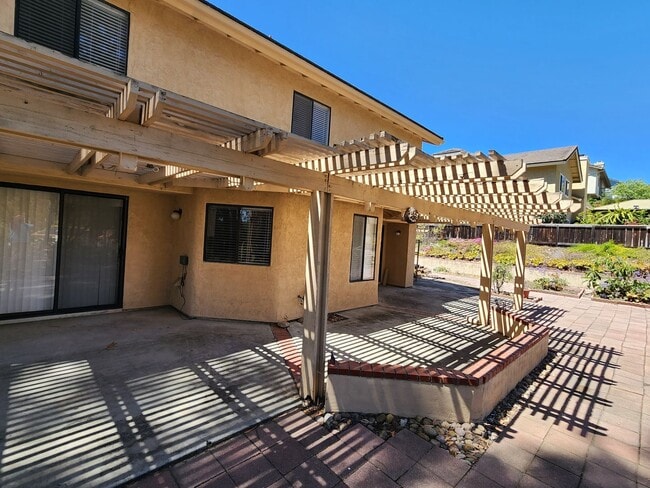 Building Photo - Scripps Ranch - Two Story Home - 3 Car Garage