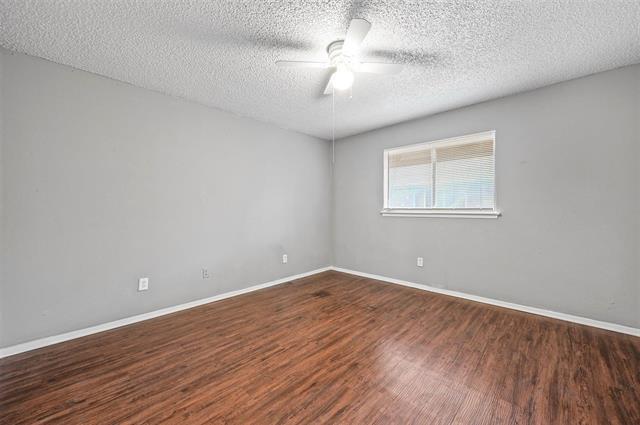 Building Photo - 3034 Tudor Ln