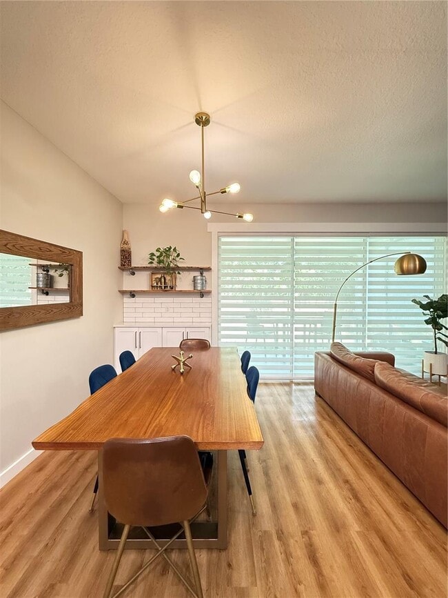 Building Photo - 310 Maybeck Ct
