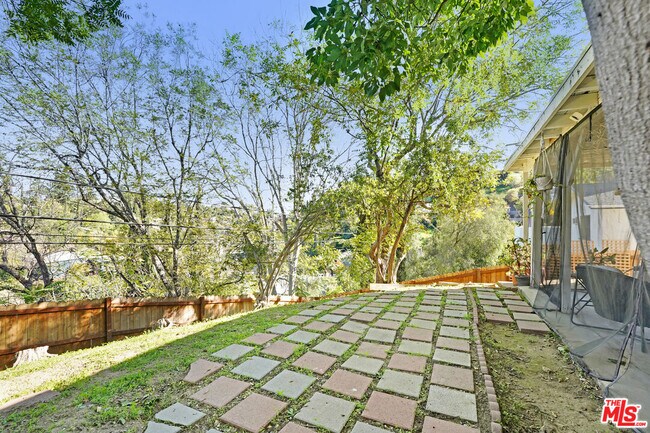 Building Photo - 4385 Scandia Way