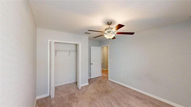 Building Photo - 17034 Yellow Pine St