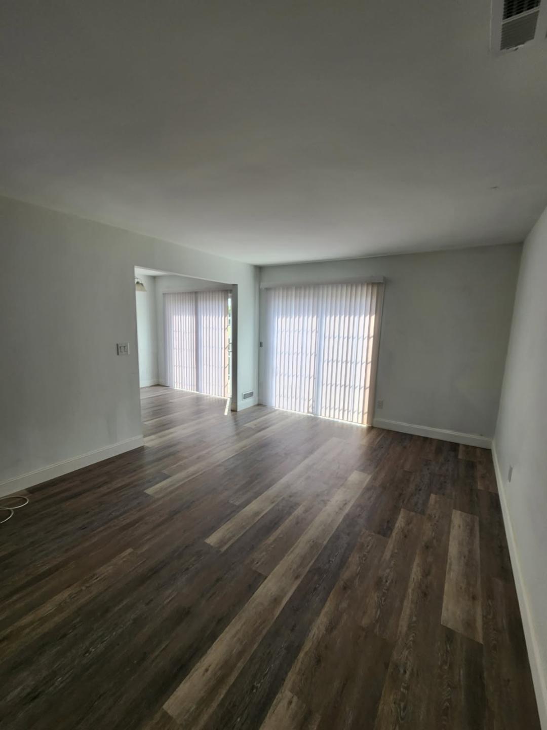 Building Photo - 21 Caraway Ct