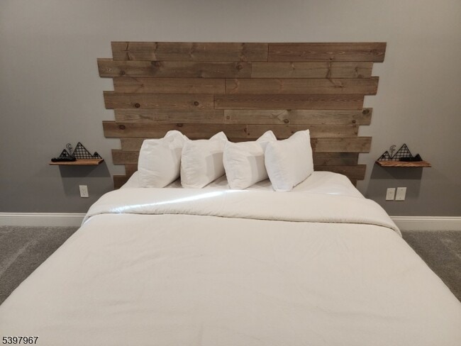 Building Photo - 200 NJ-94