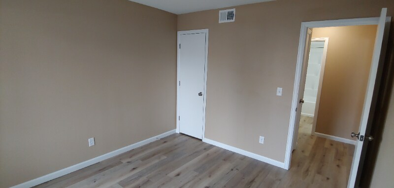 Building Photo - 18404 E Kepner Pl