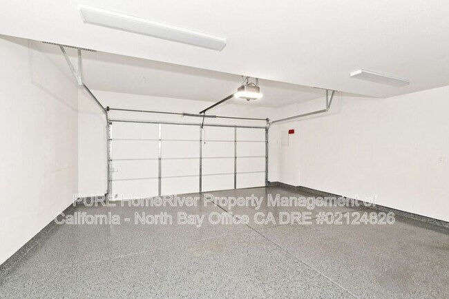 Building Photo - 295 Gambrel Cir