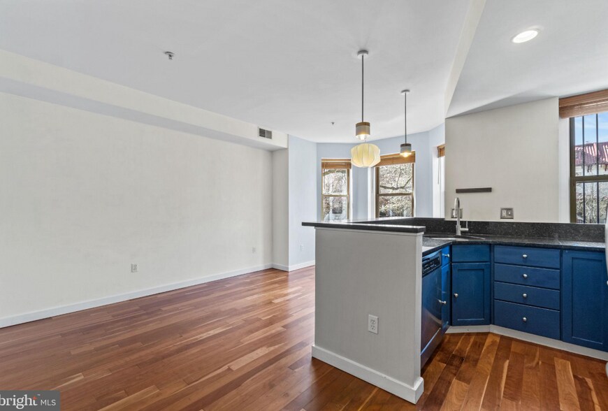 Building Photo - 2535 13th St NW