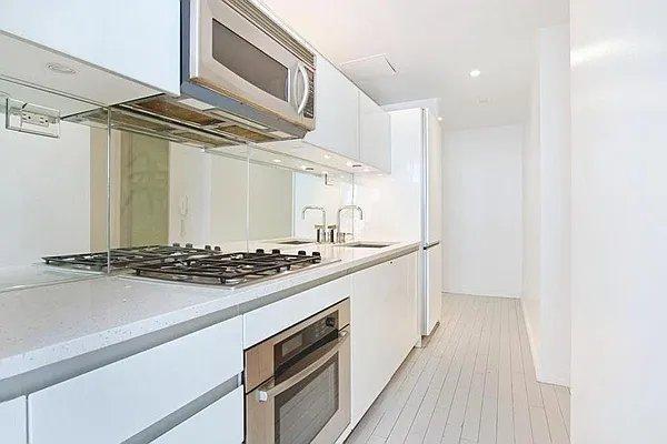 Building Photo - 1 bedroom in New York NY 10009