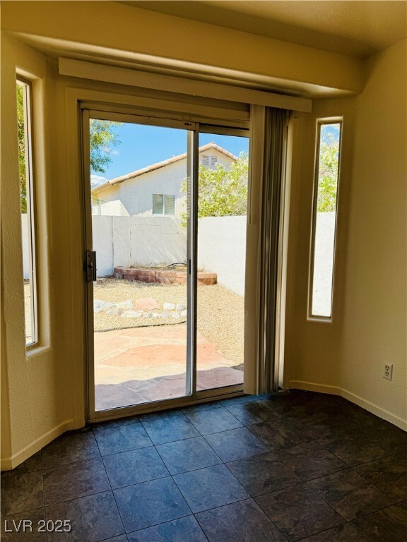 Building Photo - 9016 Dolente Ave