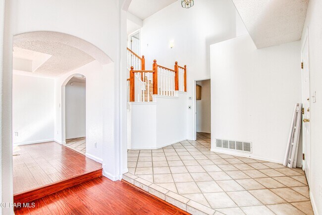 Building Photo - 1409 Black Ridge Dr