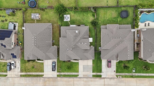 Building Photo - 14324 Prospect Park Ln