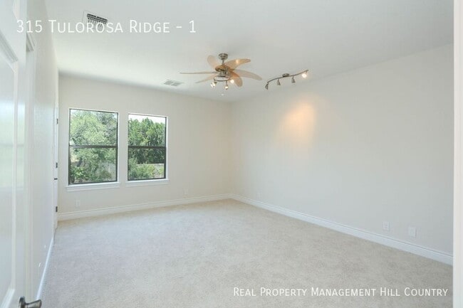 Building Photo - 315 Tulorosa Ridge