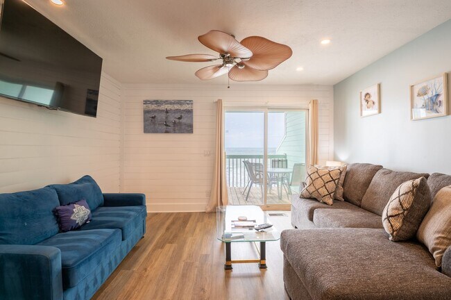 Building Photo - Ocean Dunes 1505 @ 1505 Sand Dollar Ct