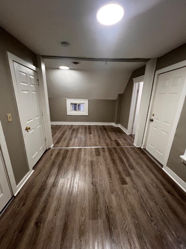 Building Photo - Fully Renovated 5-Bedroom, 2-Bath Single-Family — Driveway + Water, Sewer & Trash Covered