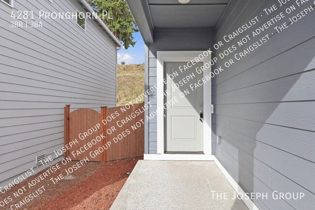 Building Photo - 4281 Pronghorn Pl