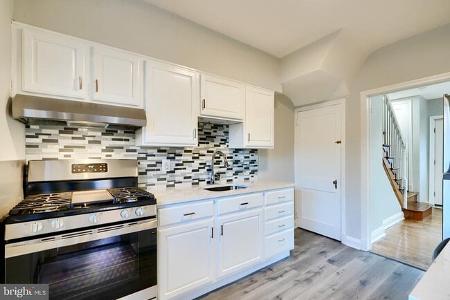 Building Photo - 51 Briarwood Rd