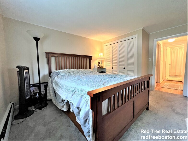 Building Photo - 58 Bryon Rd