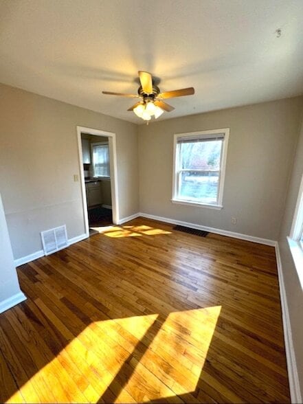 Building Photo - 2215 Hecker Ave