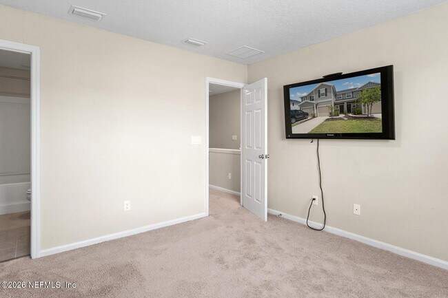 Building Photo - 9787 Fiddleback Ln