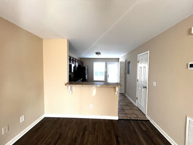 Building Photo - 769 Cherrybark Ln