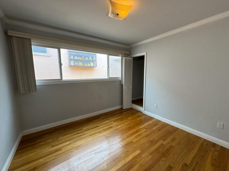 Building Photo - 93 Crestview Ave
