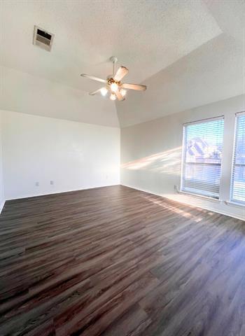 Building Photo - 292 Beech Dr