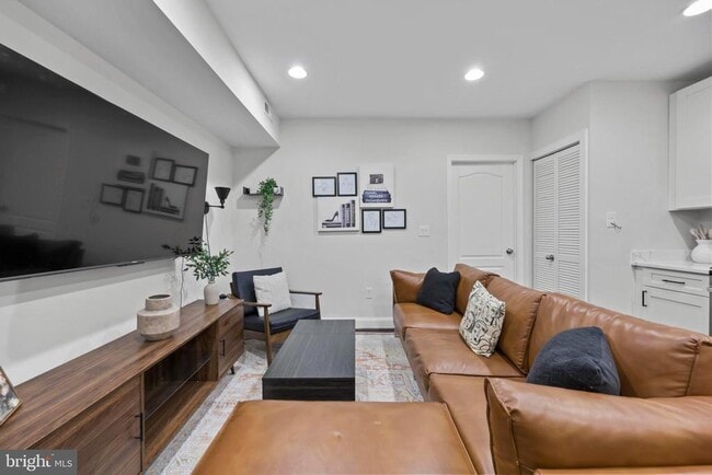 Building Photo - 1363 Childress St NE