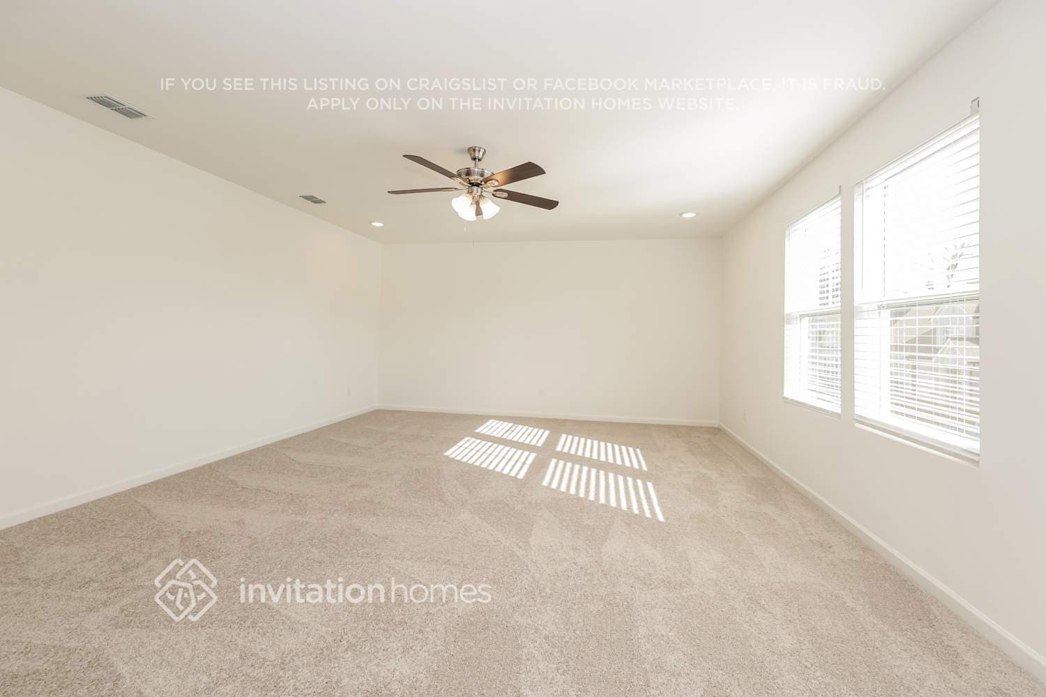 Building Photo - 3709 Marthinus Ln
