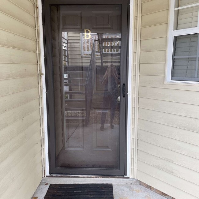 Building Photo - 2936 Mulberry Ln