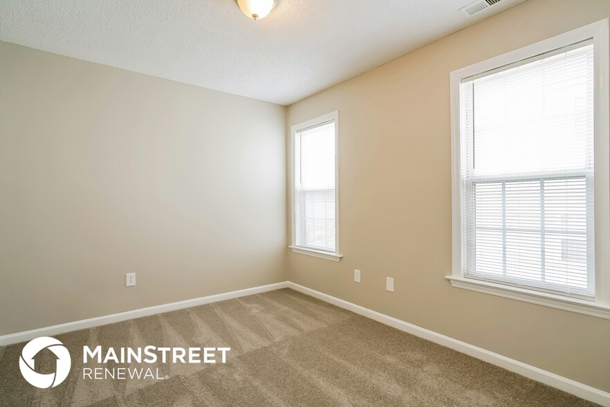 Building Photo - 4713 Windbreak Ln