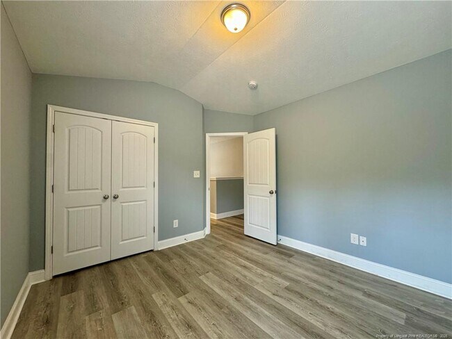 Building Photo - 2100 Feathercombe Court