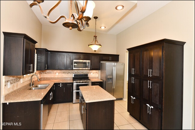 Building Photo - 3136 Red Maple