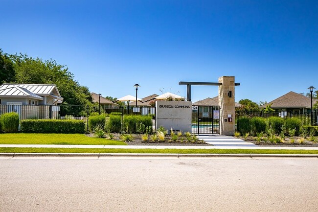 Building Photo - 257 Syrah Ct