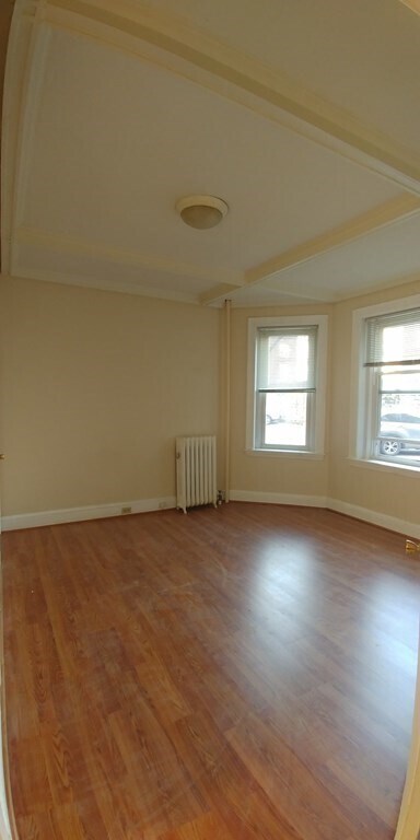Building Photo - 55 Thatcher St