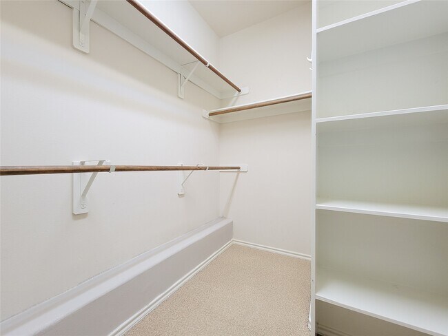 Building Photo - 24502 Evangeline Springs Ln