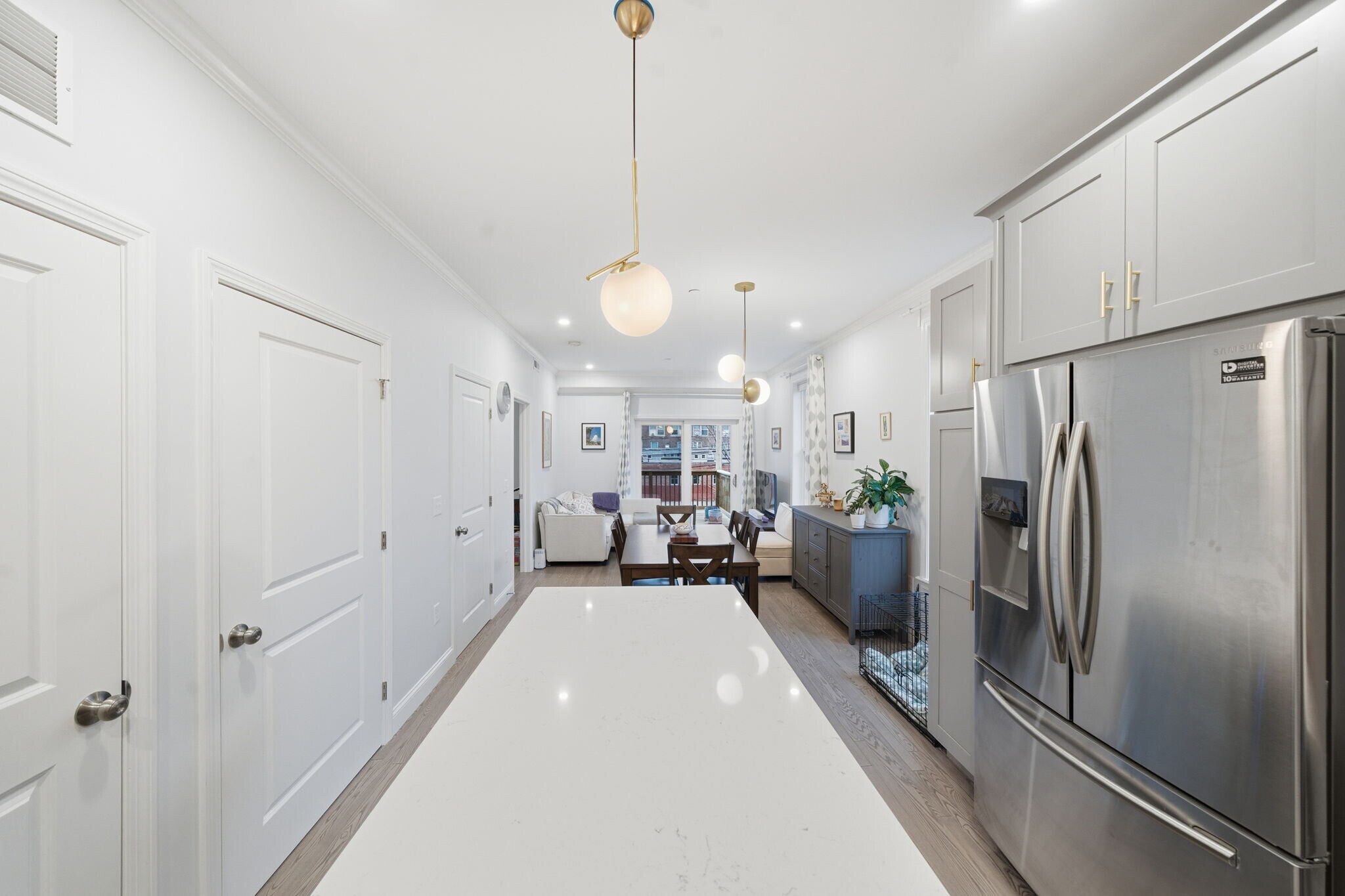 Building Photo - 68 Edson St