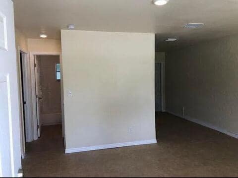 Building Photo - 908 Mccray Ct